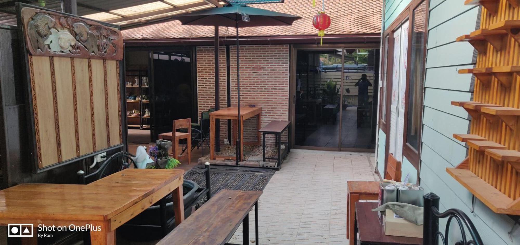 فندق V House فرا ناخون سي أيوتثايا المظهر الخارجي الصورة